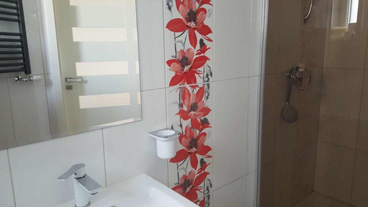 Apartament Centrum 2 Mikołajki Екстериор снимка